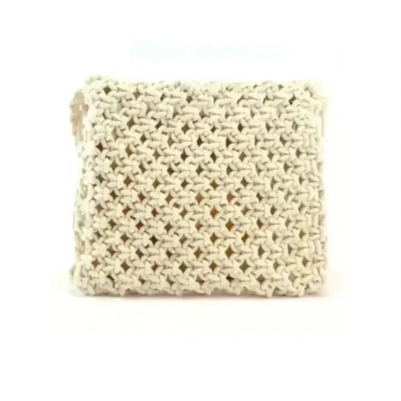 TRUE CRAFT Crochet Crossbody - Picture 3 of 3